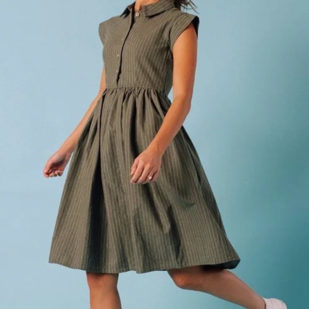 Mod Ref Collared Venice Dress in Olive Green